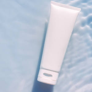 1% Hyaluronic Sunscreen Aqua Gel SPF 50 PA++++ | For Oily, Dry, Acne-prone Skin | Ultra Lightweight Texture | Non-Greasy | No White Cast | Broad Spectrum Protection & Blue Light Protection | For Men & Women | 50 g